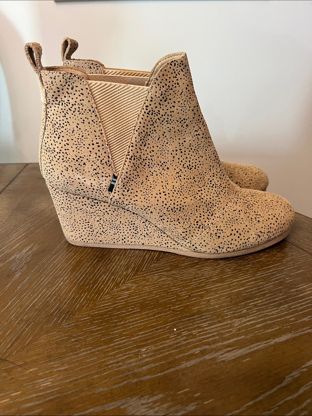 Toms Tan Suede Speckled Wedge Booties